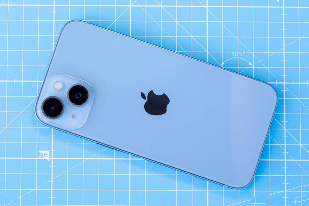 New Release iPhone 14 12MP autofocus
